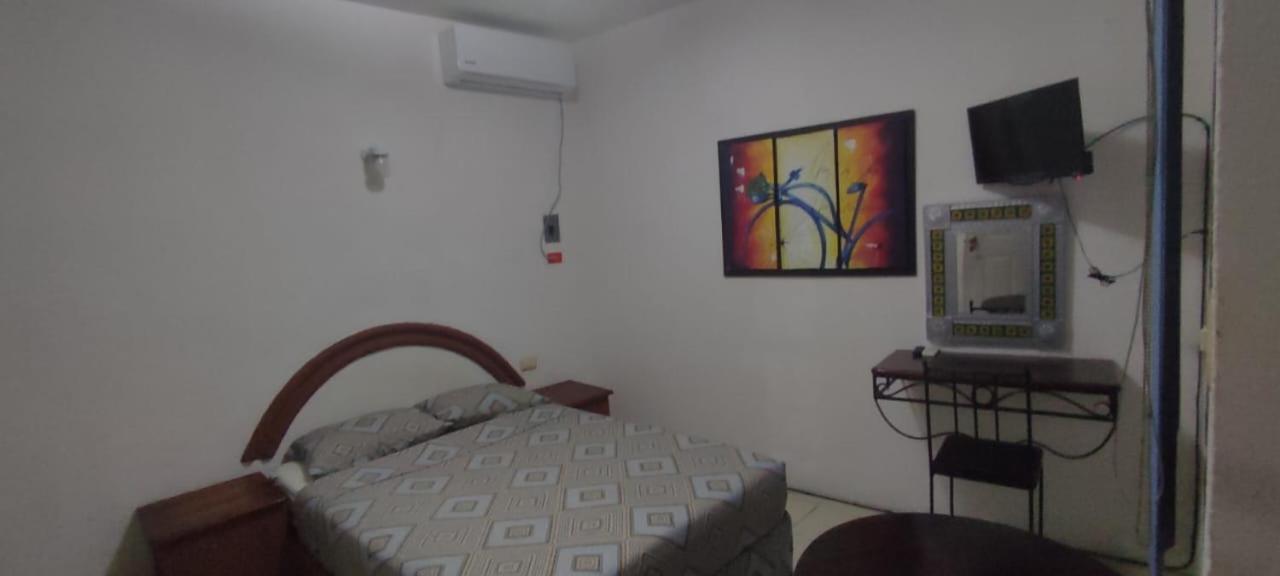 Hotel Pardo Tenosique de Pino Suarez ภายนอก รูปภาพ