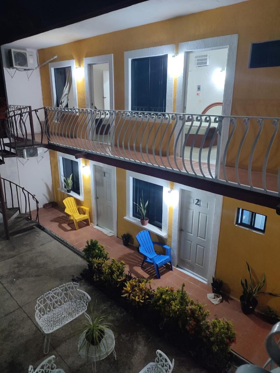 Hotel Pardo Tenosique de Pino Suarez ภายนอก รูปภาพ
